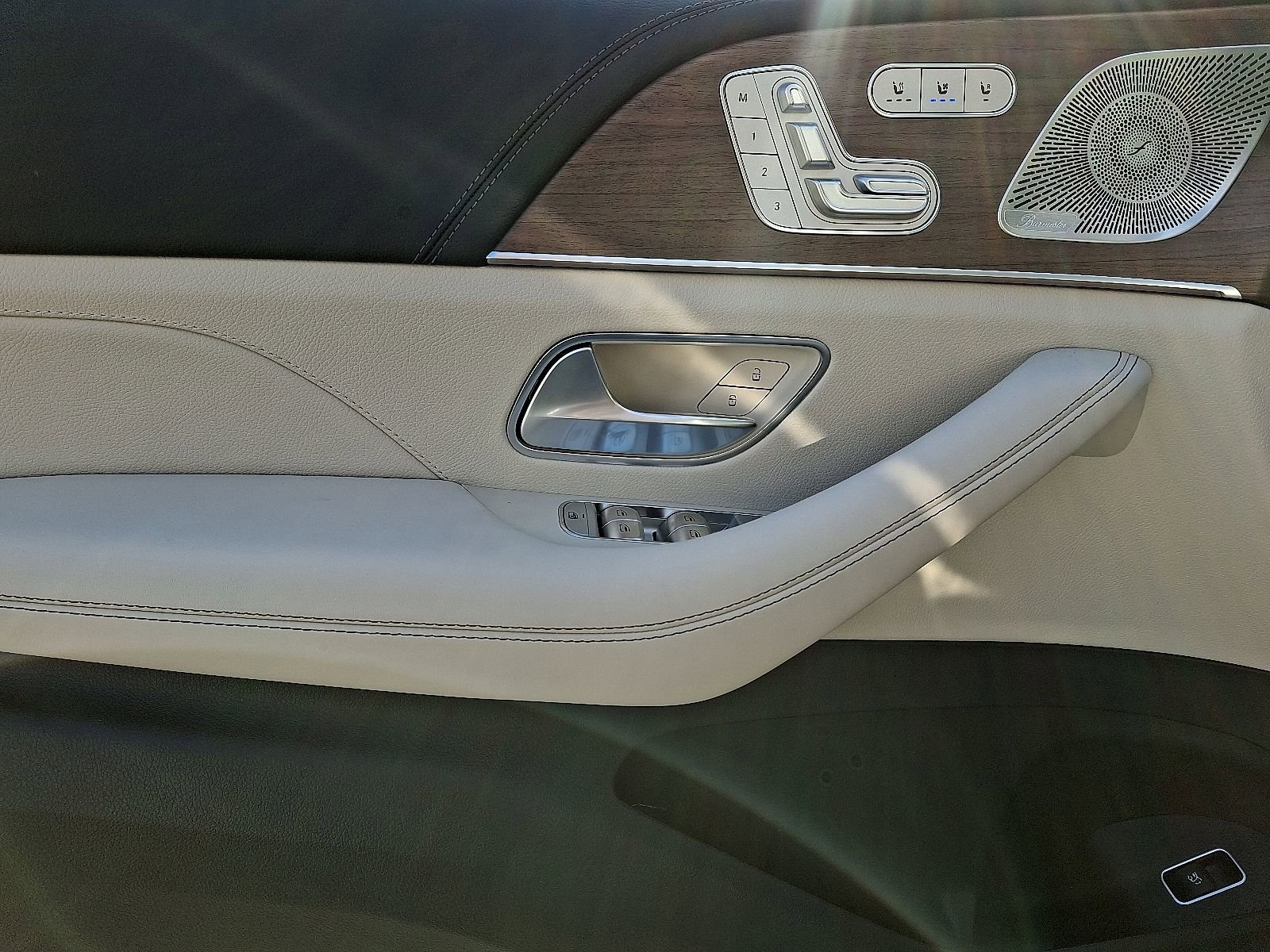 New 2026 Mercedes-Benz GLE 53 AMG 4MATIC Coupe image 8