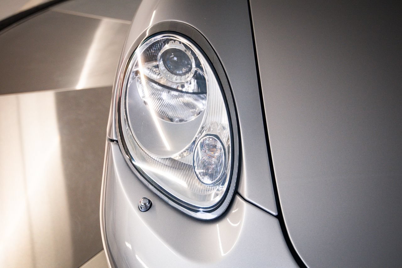 Used 2008 Porsche Boxster RS 60 Spyder RWD image 13