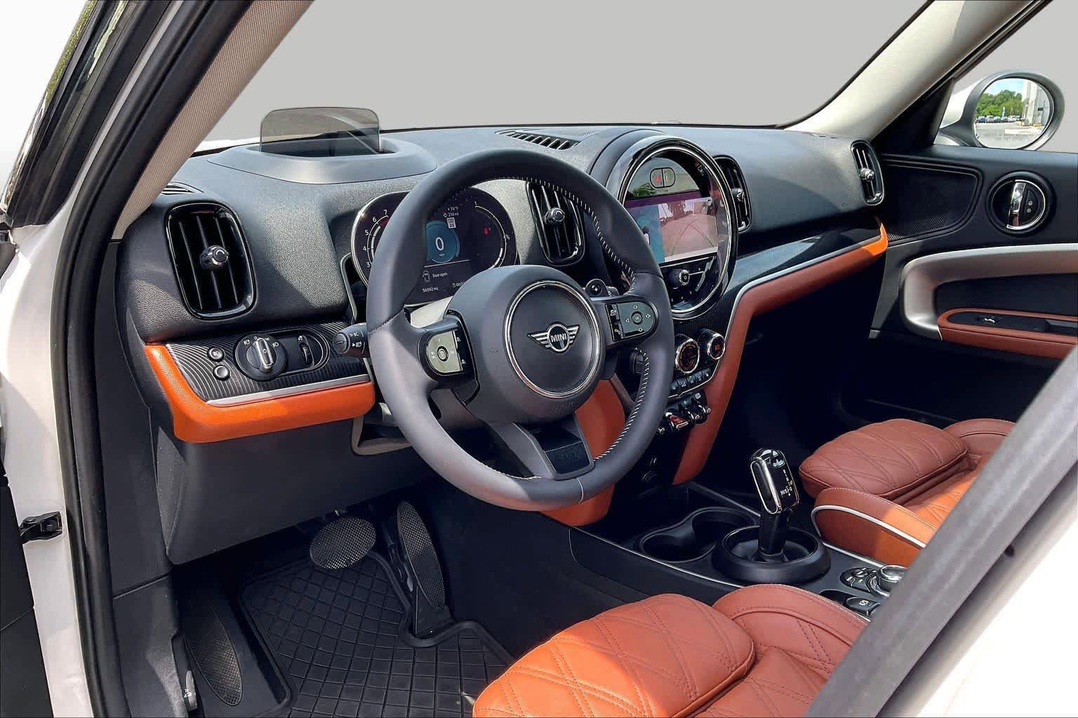 Certified 2024 MINI Cooper Countryman S AWD/4WD image 17