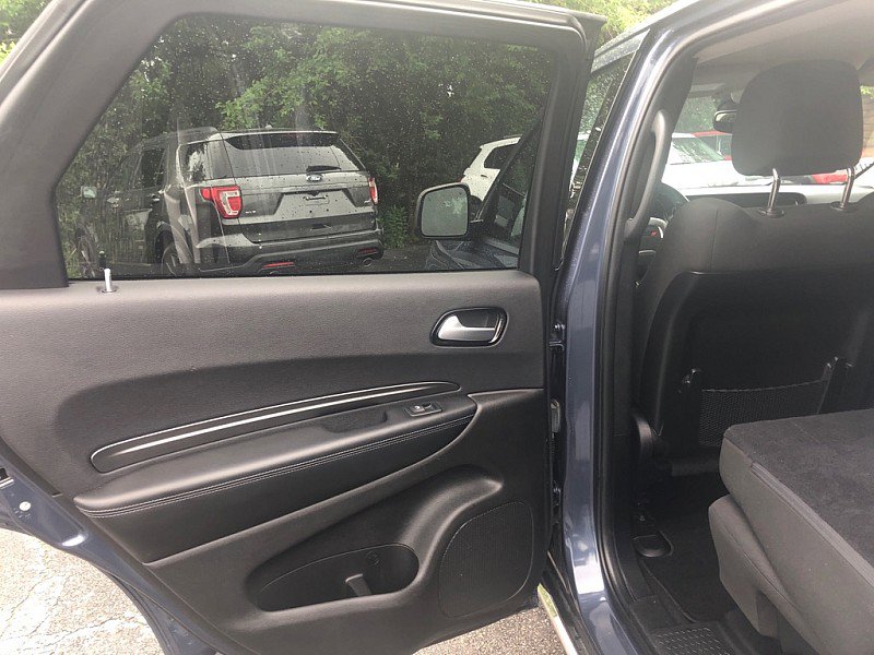 Used 2021 Dodge Durango SXT image 11