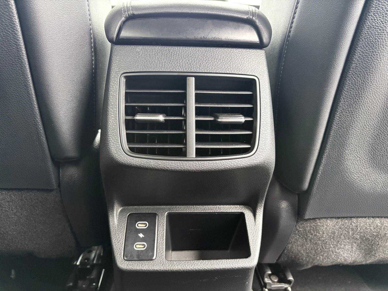 Used 2024 Kia Seltos X-Line AWD/4WD image 30