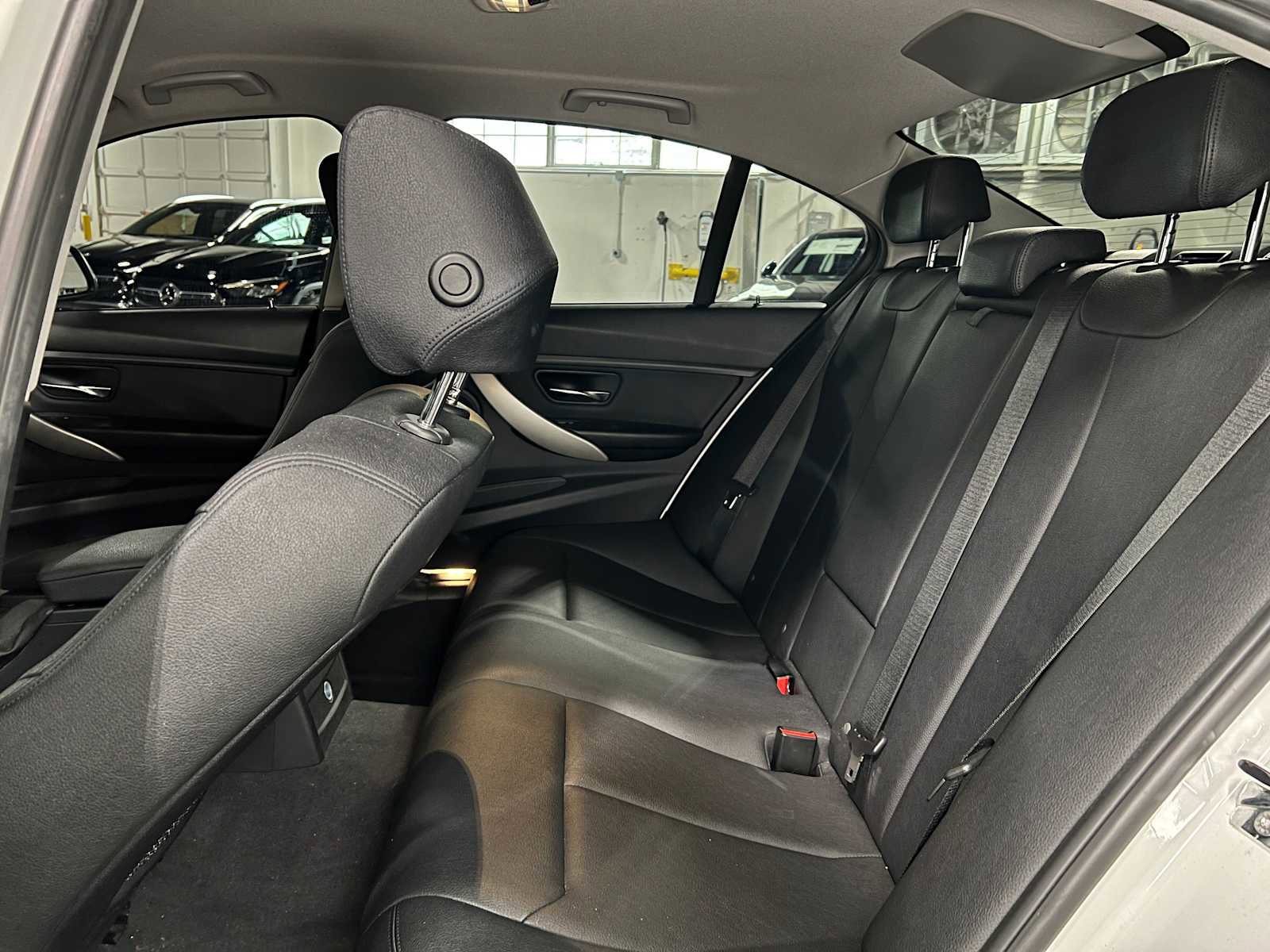 Used 2012 BMW 328i Sedan image 18