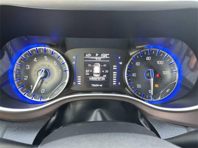 Used 2024 Chrysler Voyager LX image 29