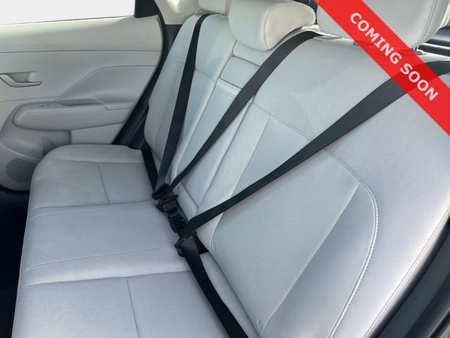 Used 2025 Hyundai Kona SEL image 12