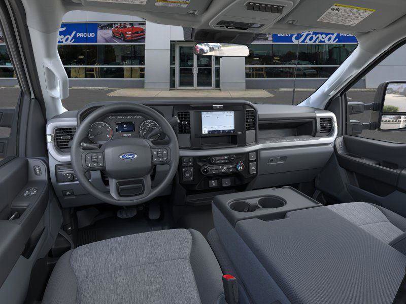 New 2026 Ford F450 XL w/ XL Chrome Package image 9