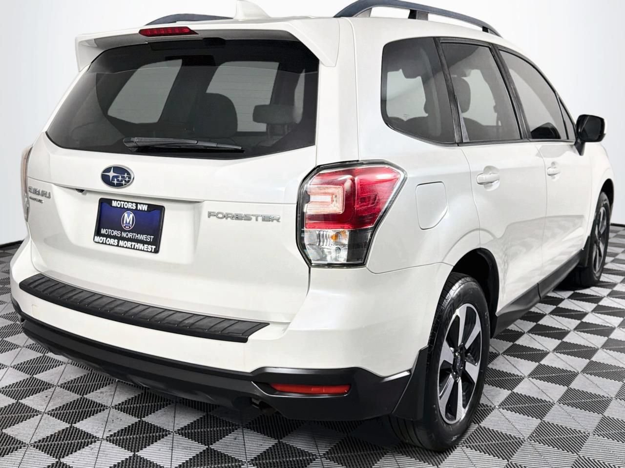 Used 2018 Subaru Forester 2.5i Premium AWD/4WD image 25