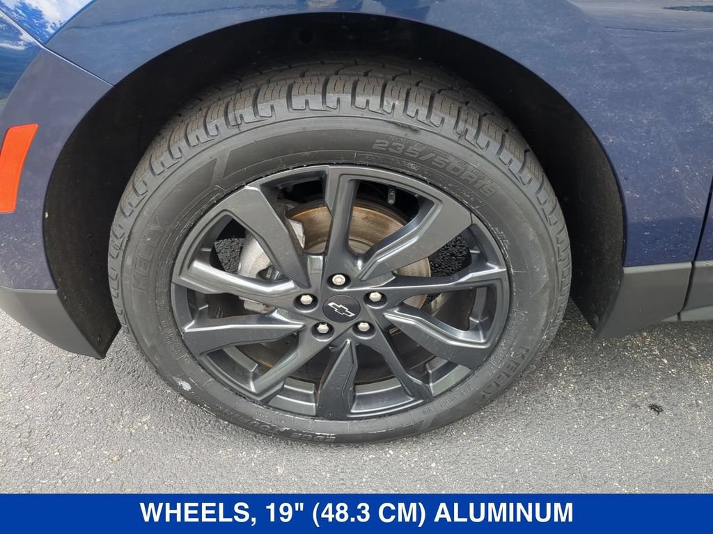 Used 2022 Chevrolet Equinox RS w/ RS Leather Package AWD/4WD image 24