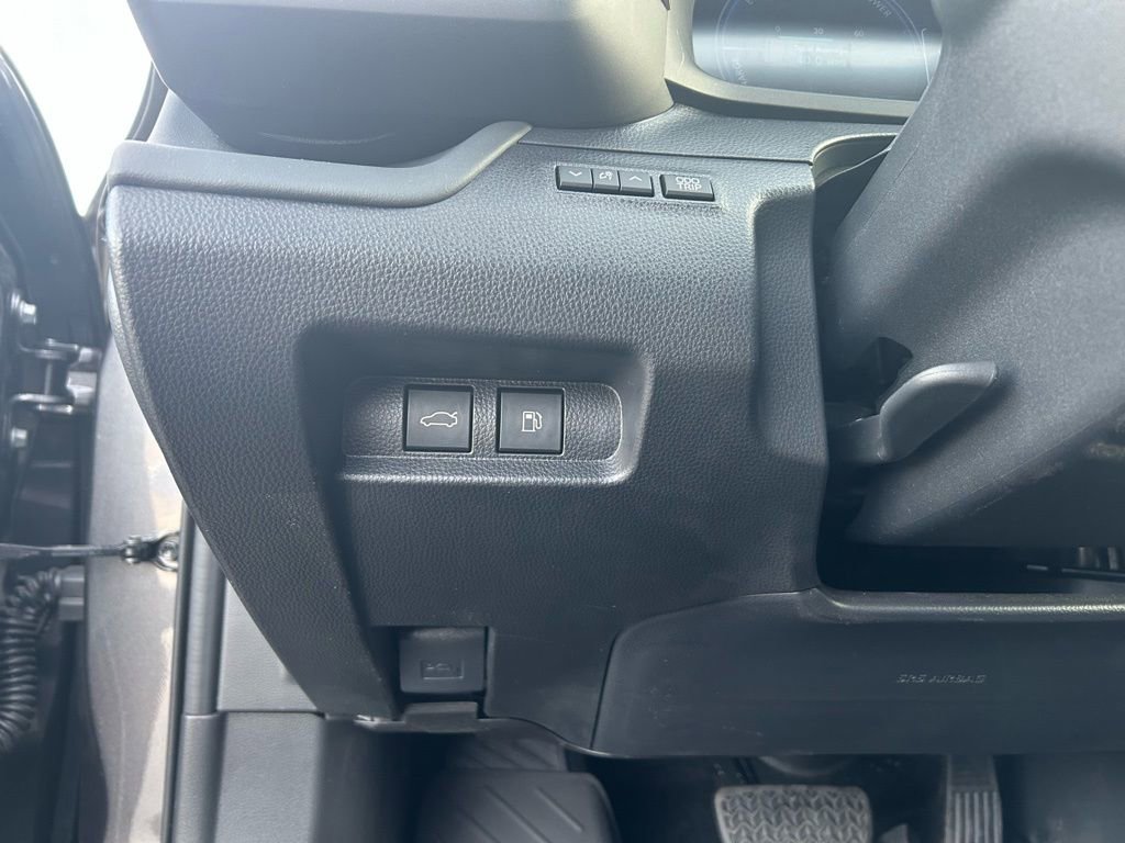 Used 2024 Toyota Crown image 20