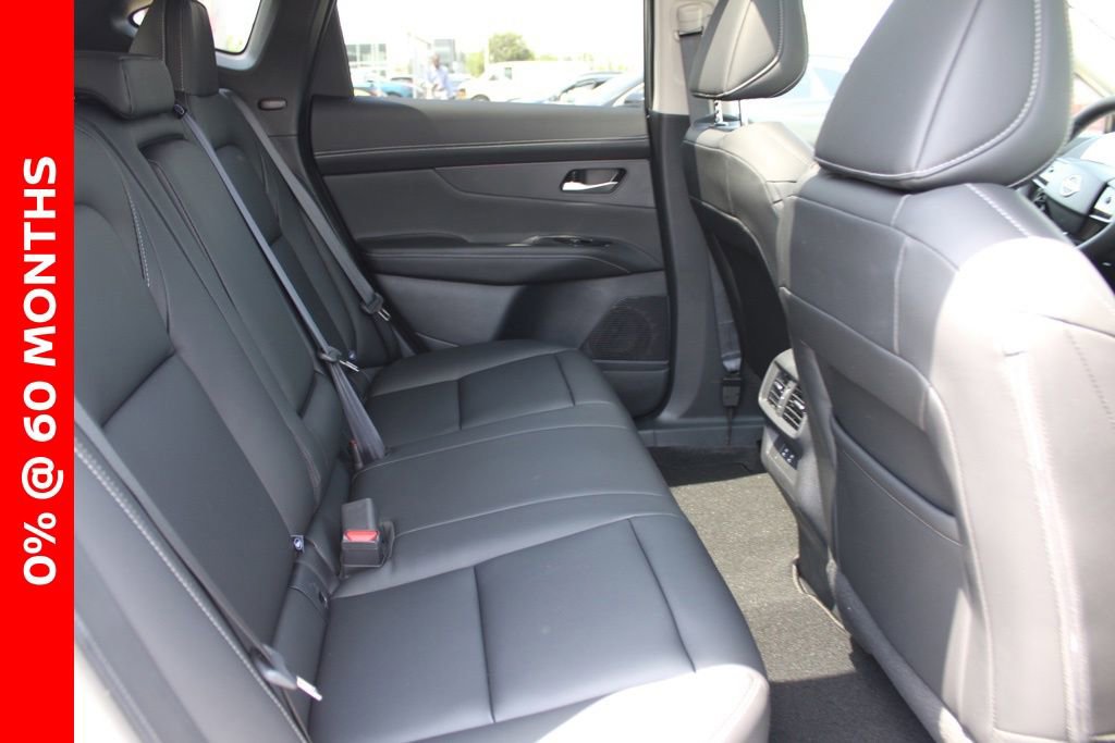 New 2025 Nissan Murano SL image 16