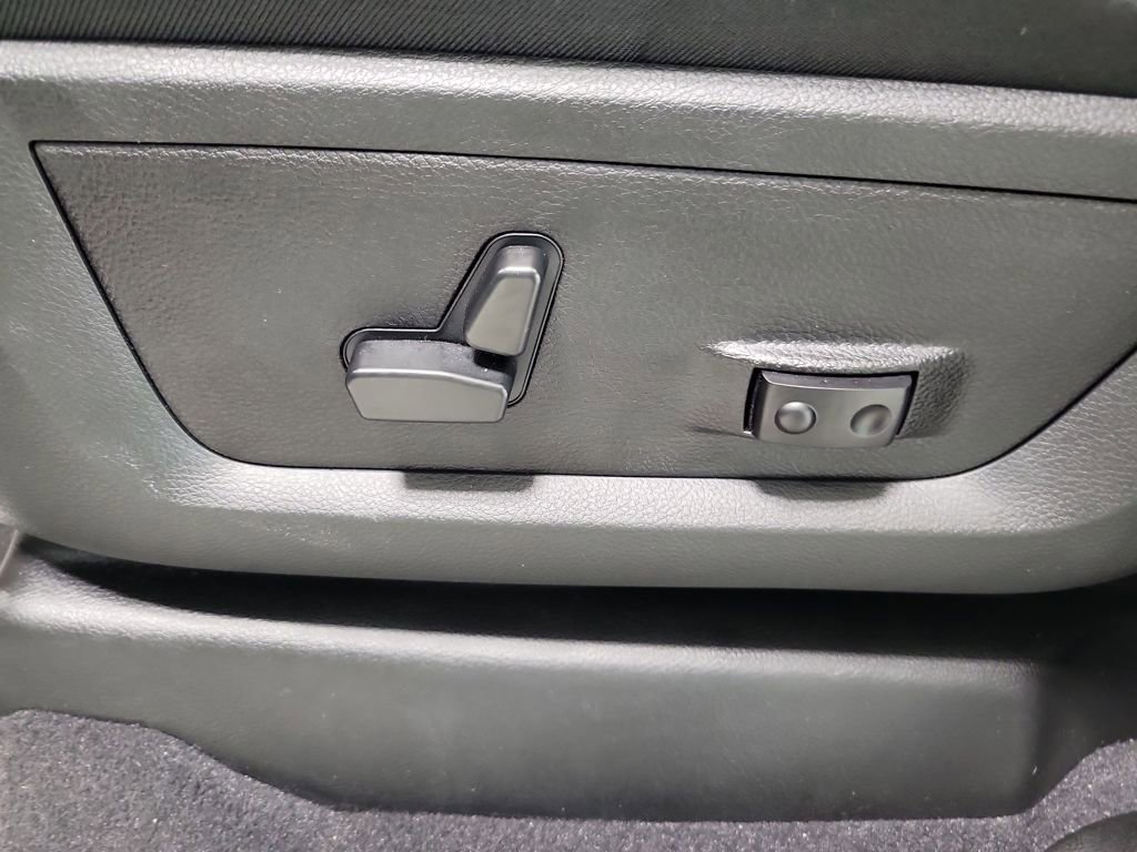 Used 2026 RAM 2500 Laramie image 39