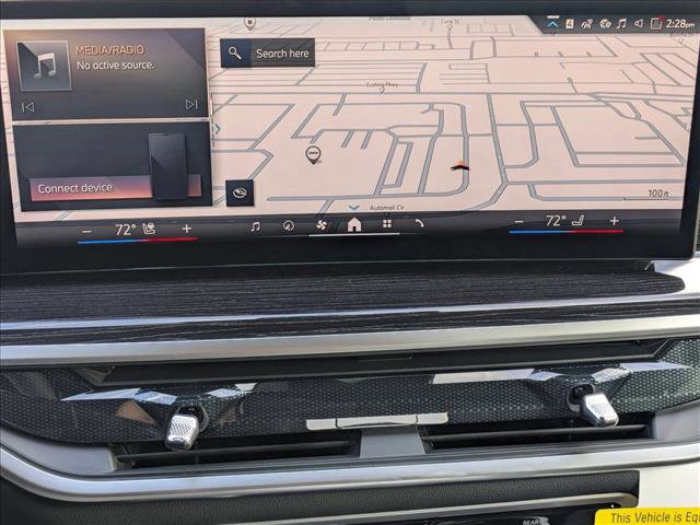 Used 2025 BMW X7 xDrive40i w/ M Sport Package image 13