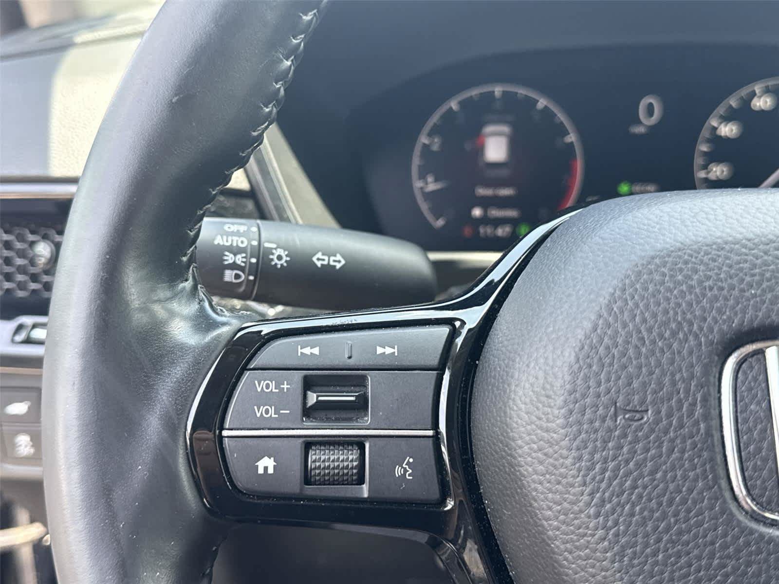 Used 2023 Honda CR-V EX-L image 18