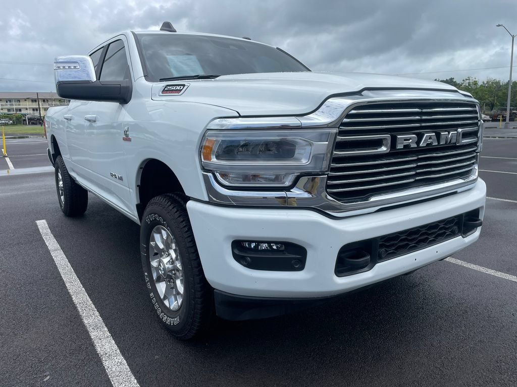 Used 2024 RAM 2500 Laramie w/ Safety Group AWD/4WD image 2