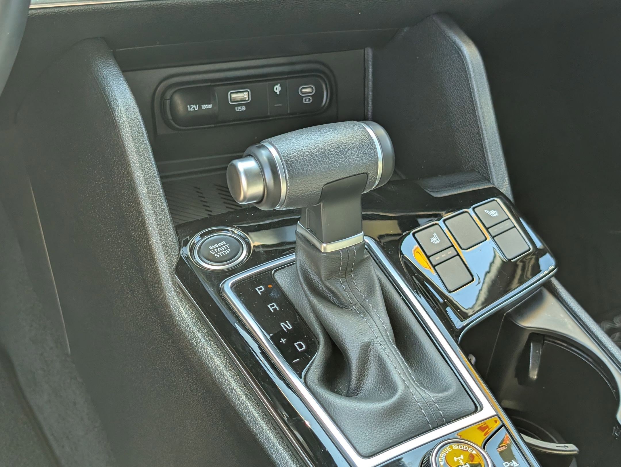 Certified 2025 Kia Sportage X-Line image 23