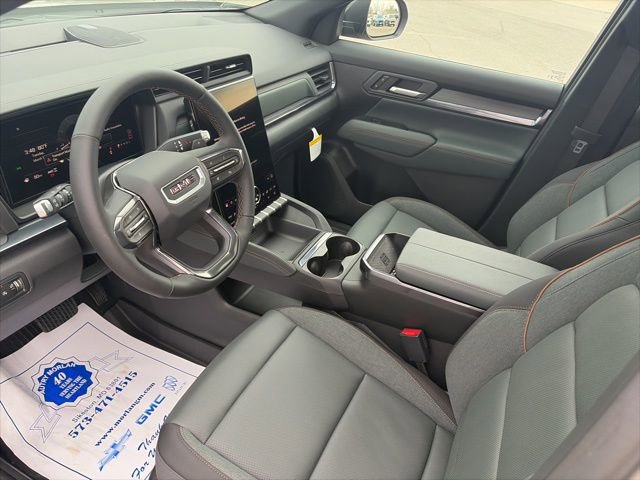 New 2026 GMC Terrain AT4 w/ Convenience Package III image 17