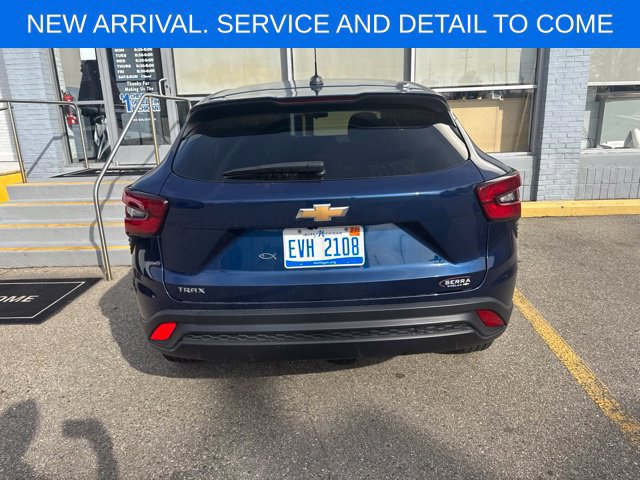 Certified 2024 Chevrolet Trax LS FWD image 16