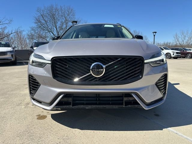 New 2026 Volvo XC60 T8 Ultra w/ Protection Package Premier image 2