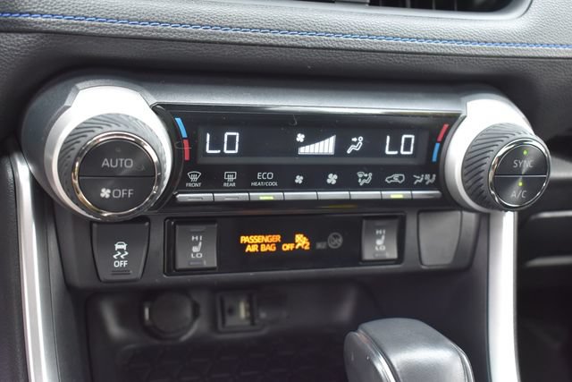 Used 2019 Toyota RAV4 XSE w/ XSE Weather Package AWD/4WD image 30