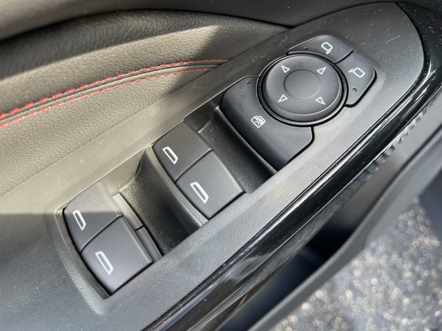 New 2026 Chevrolet Trax RS w/ Sunroof Package FWD image 13