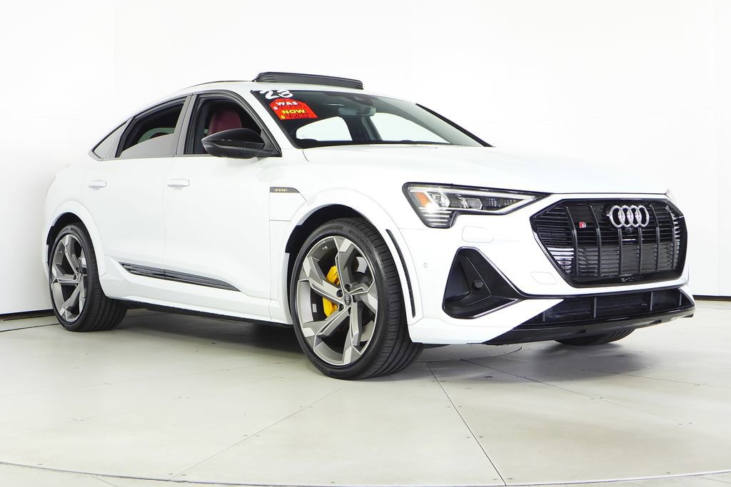 Used 2023 Audi e-tron S Premium Plus w/ Black Optic Package AWD/4WD image 4