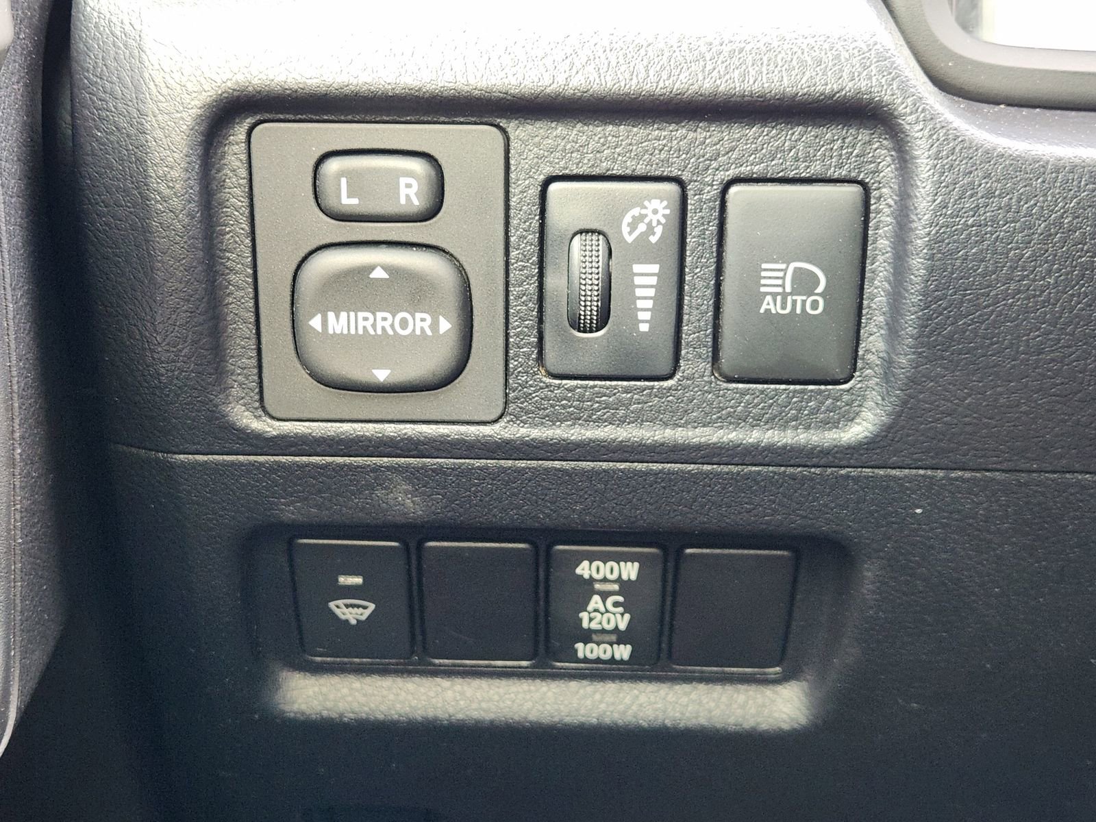 Used 2020 Toyota 4Runner SR5 Premium image 24