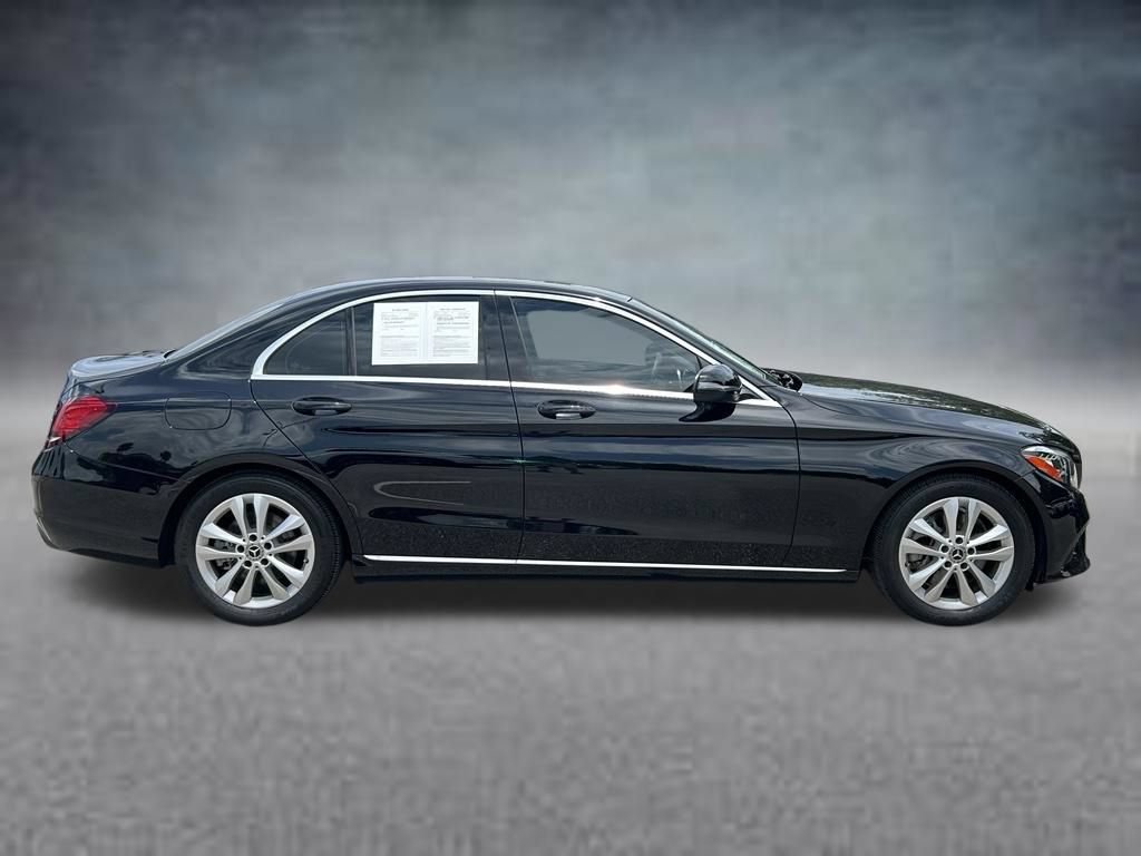 Used 2019 Mercedes-Benz C 300 Sedan image 4