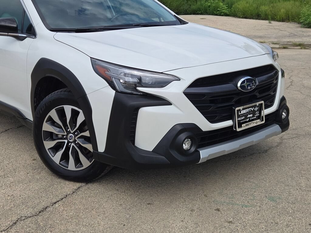 Used 2024 Subaru Outback Limited AWD/4WD image 4