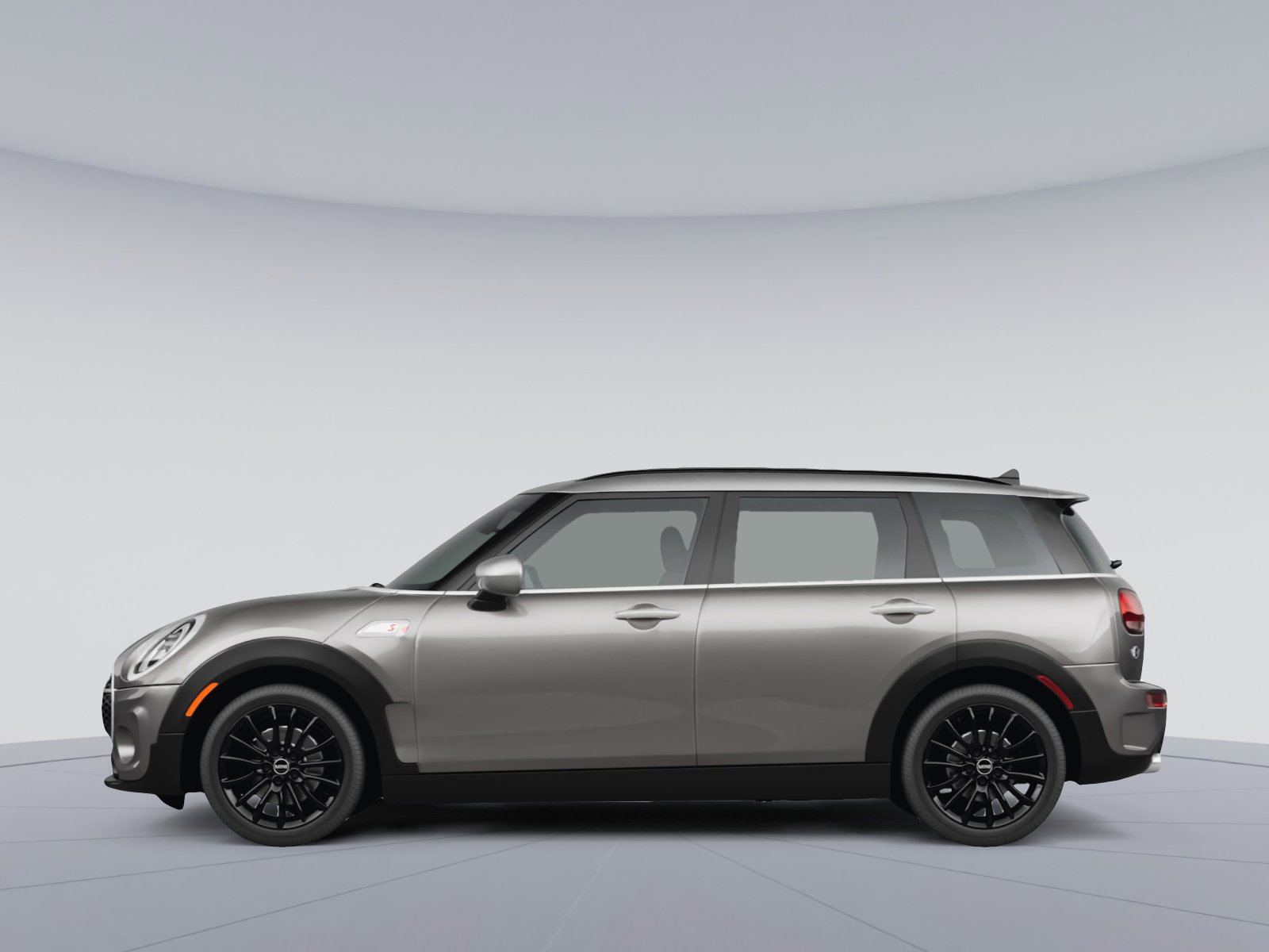 Certified 2024 MINI Cooper Clubman S image 2