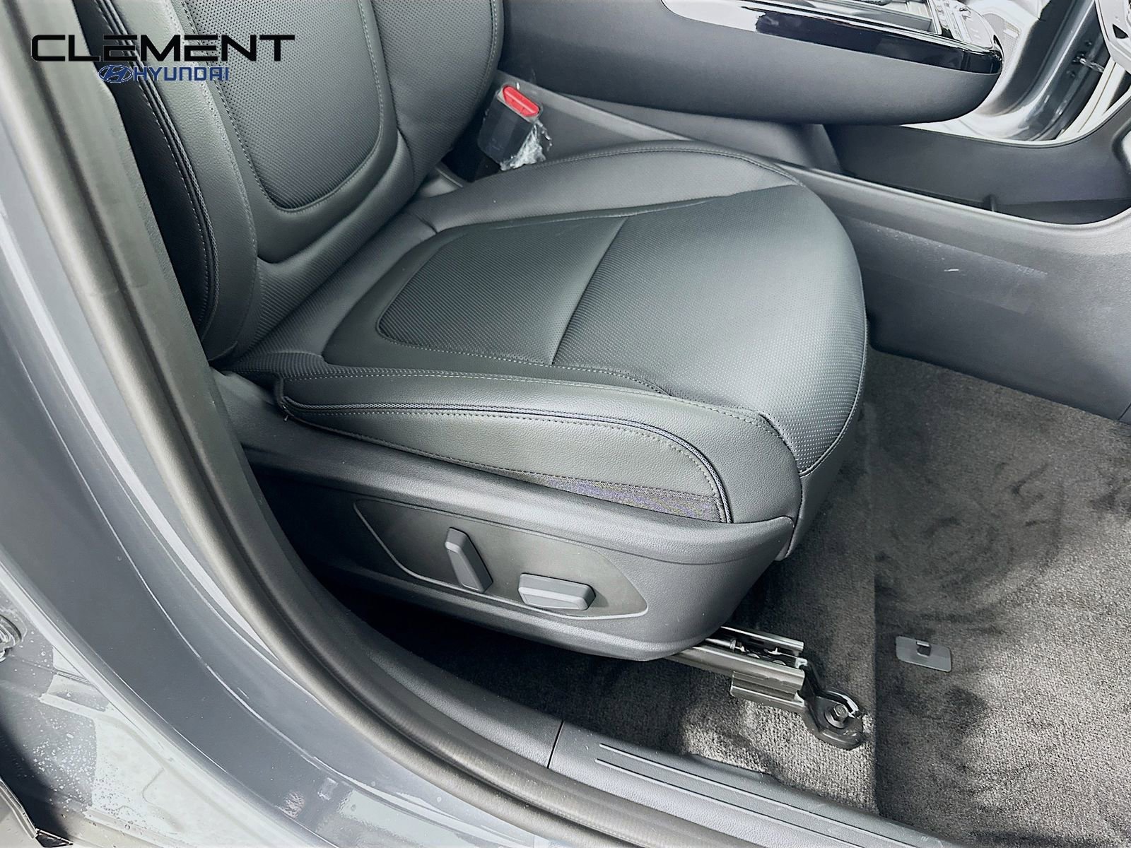 New 2026 Hyundai Tucson Limited image 30