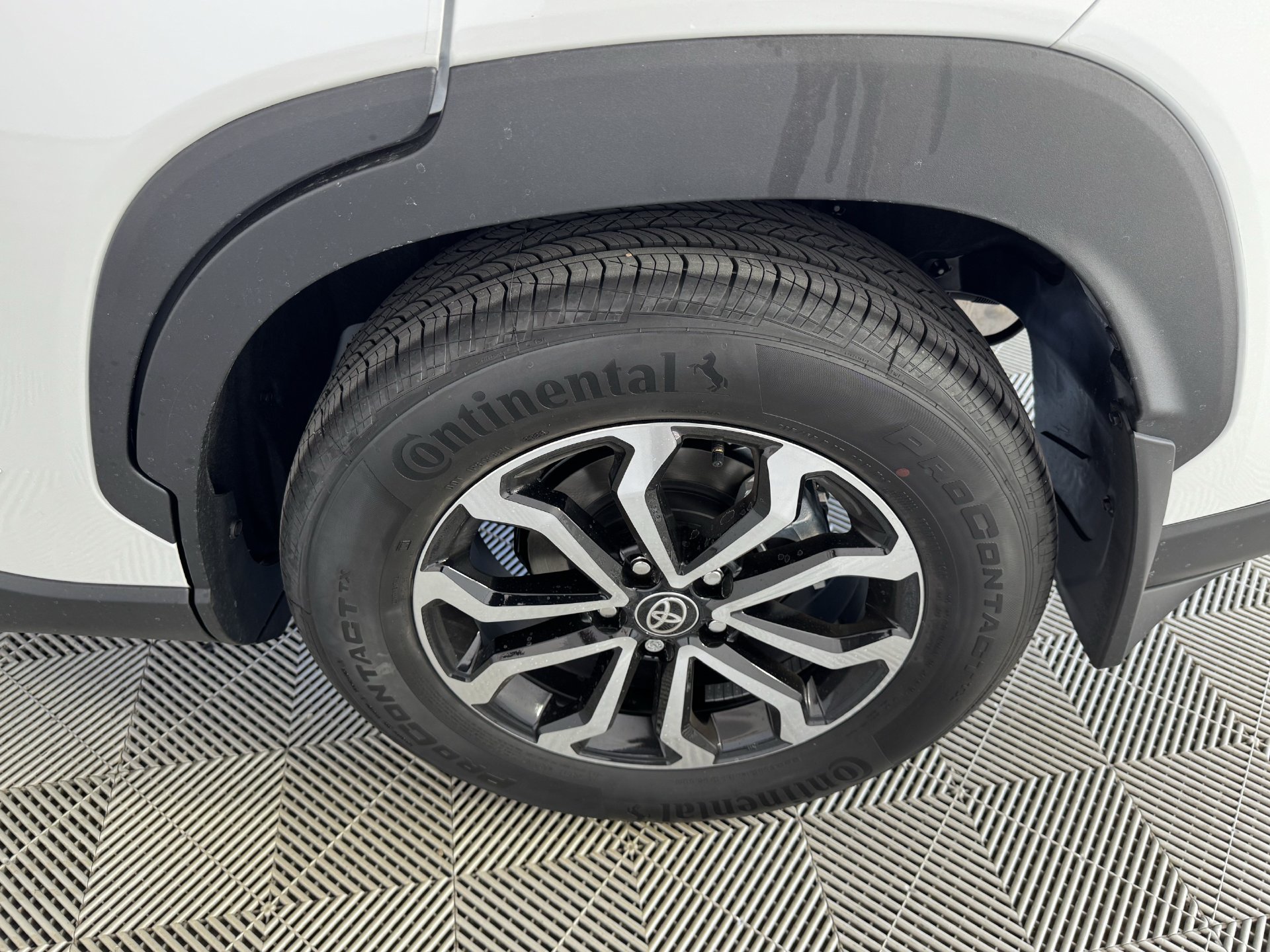 New 2026 Toyota Corolla Cross AWD Hybrid image 15