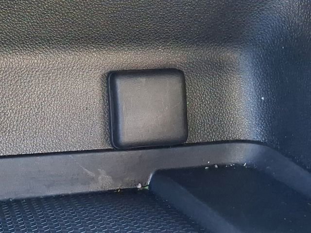 Certified 2025 Chevrolet Traverse LT image 27