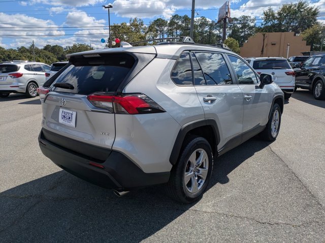 Used 2022 Toyota RAV4 XLE image 4