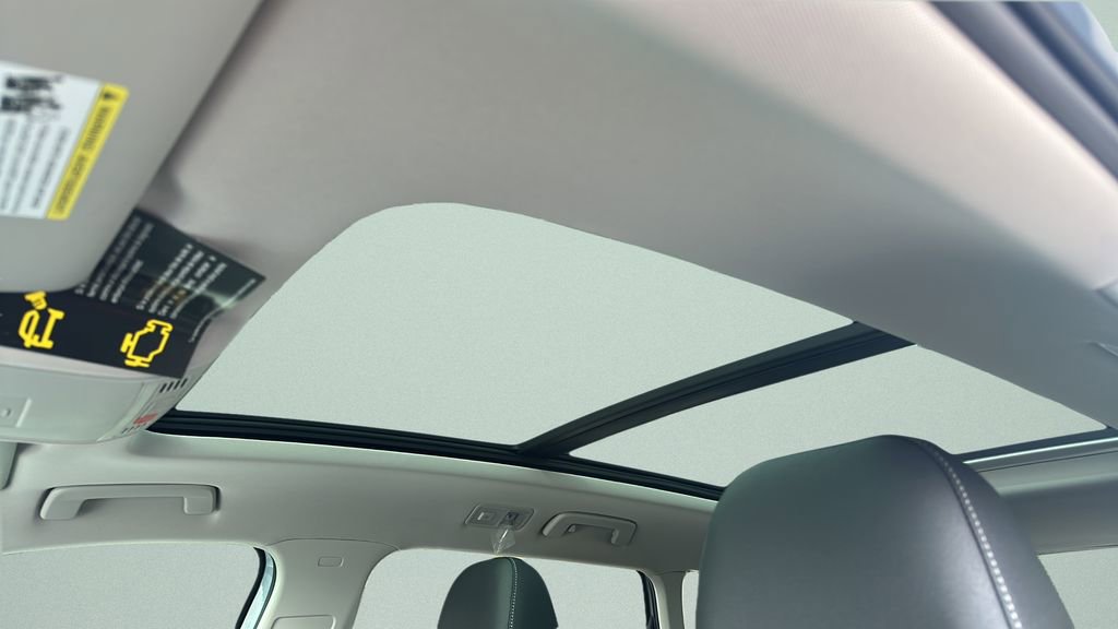 New 2026 Volkswagen Taos SE image 19