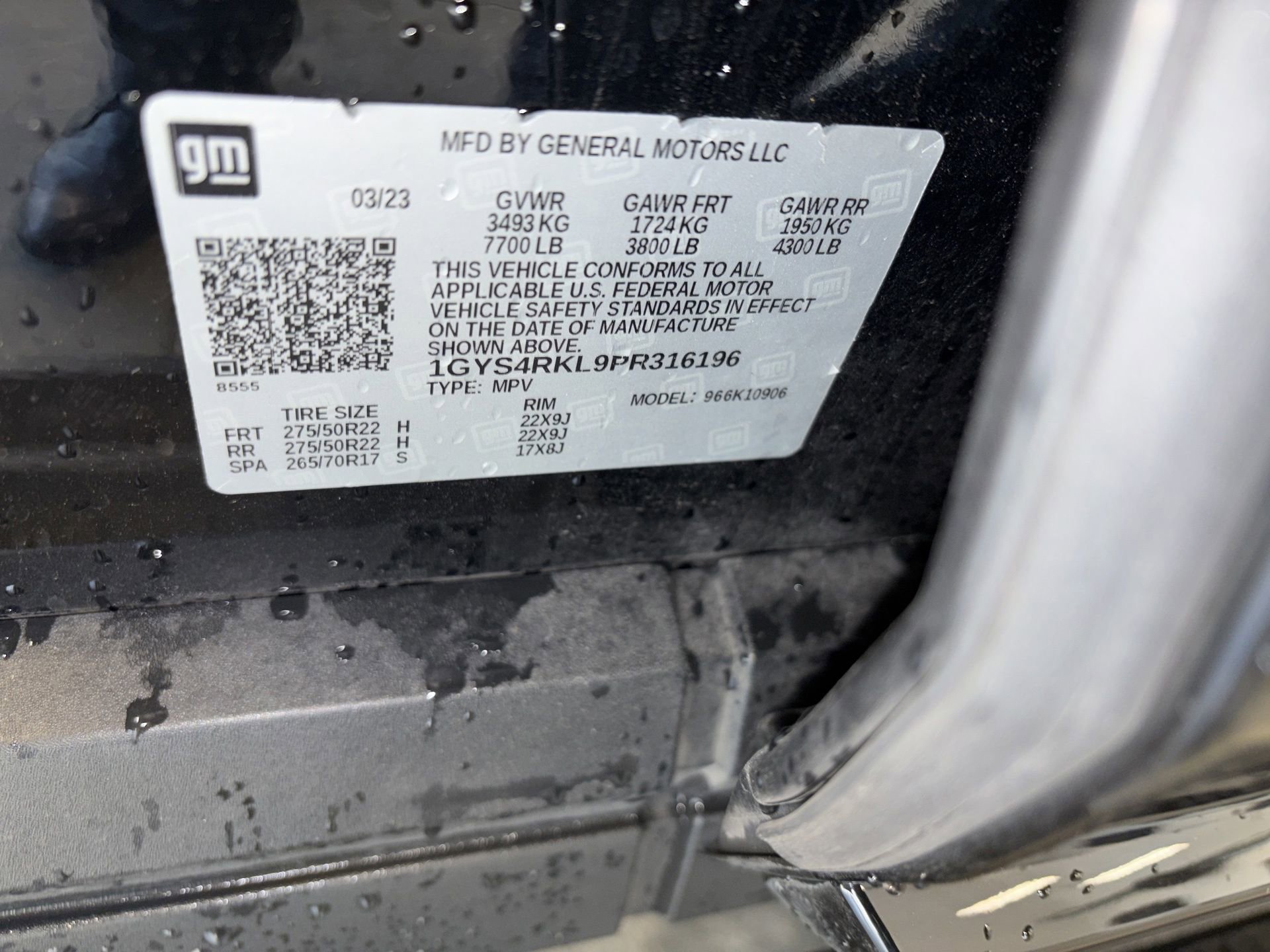 Certified 2023 Cadillac Escalade ESV Sport Platinum w/ LPO, ONYX Package image 1