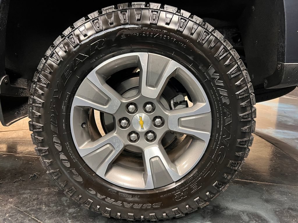 Used 2020 Chevrolet Colorado Z71 AWD/4WD image 26