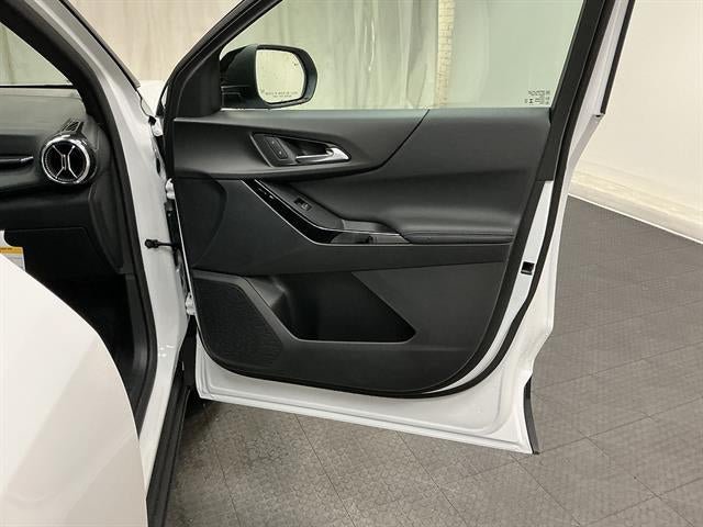 New 2026 Chevrolet Equinox LT w/ Midnight Edition AWD/4WD image 35