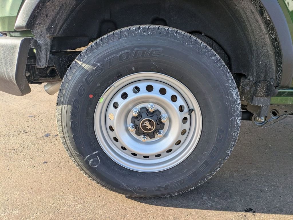 New 2025 Ford Bronco 4-Door image 14