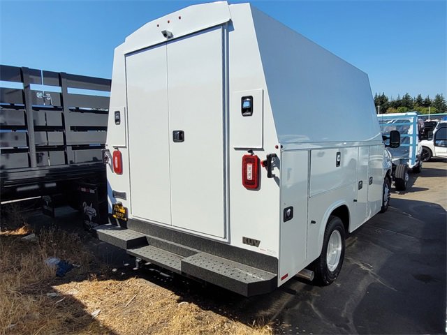New 2026 Ford E-350 and Econoline 350 Super Duty w/ Power Equipment Group image 4