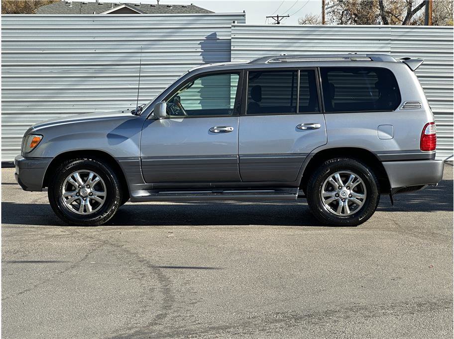 Used 2005 Lexus LX 470 4WD image 13