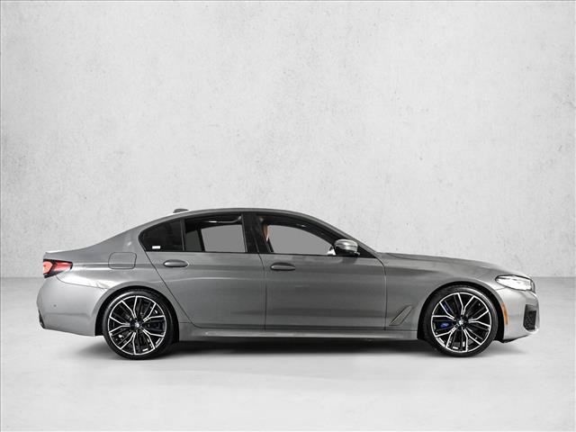 Used 2022 BMW M550i xDrive w/ Premium Package AWD/4WD image 4