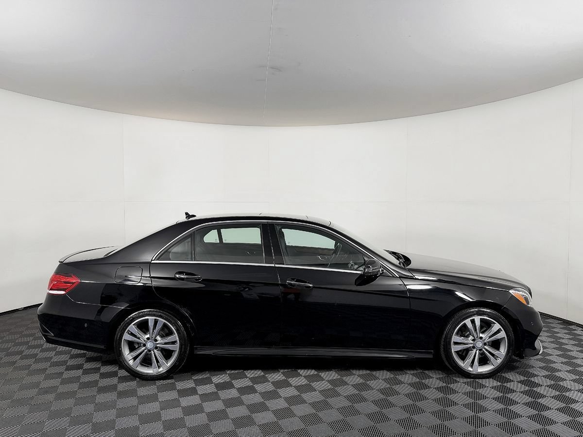 Used 2014 Mercedes-Benz E 350 Sedan image 7