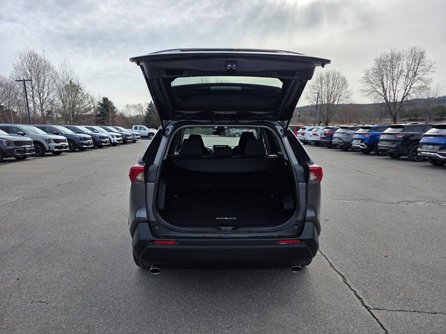 Used 2023 Toyota RAV4 XLE image 10