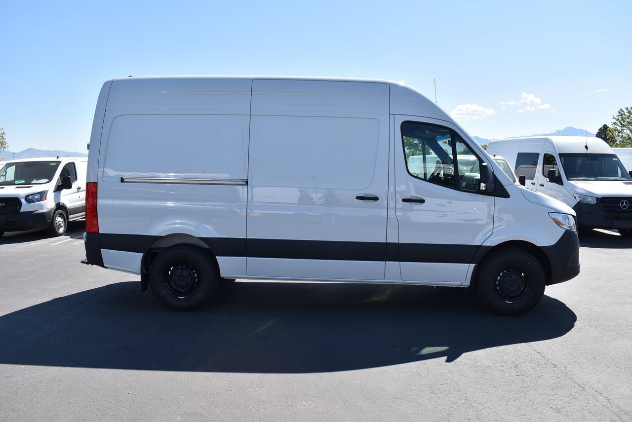 New 2025 Mercedes-Benz Sprinter 2500 image 5