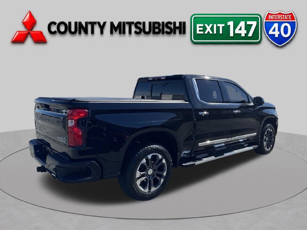 Used 2024 Chevrolet Silverado 1500 High Country w/ Technology Package AWD/4WD image 5