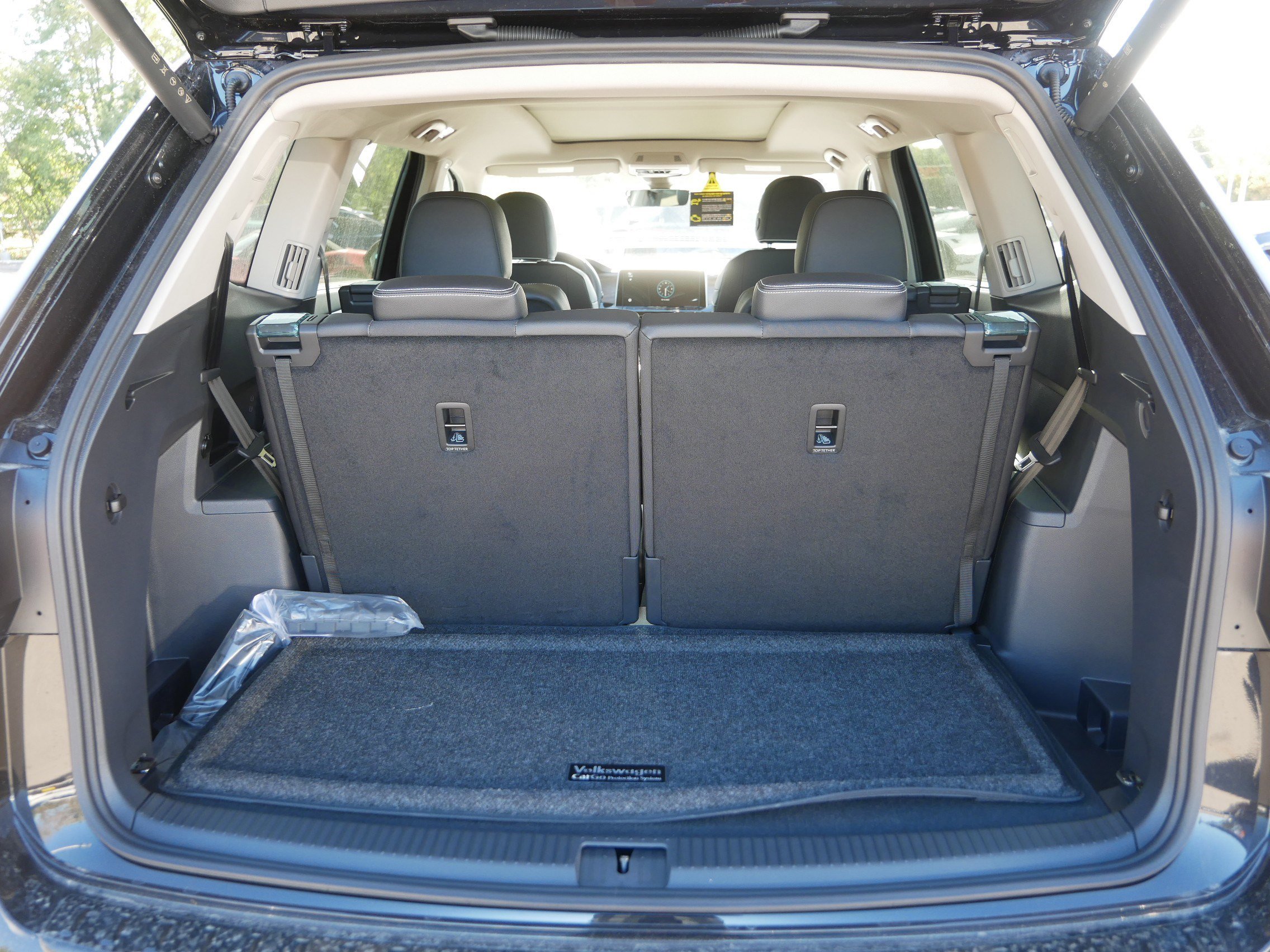 New 2026 Volkswagen Atlas SEL Premium R-Line image 5