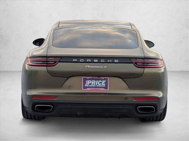 Used 2018 Porsche Panamera 4 image 7