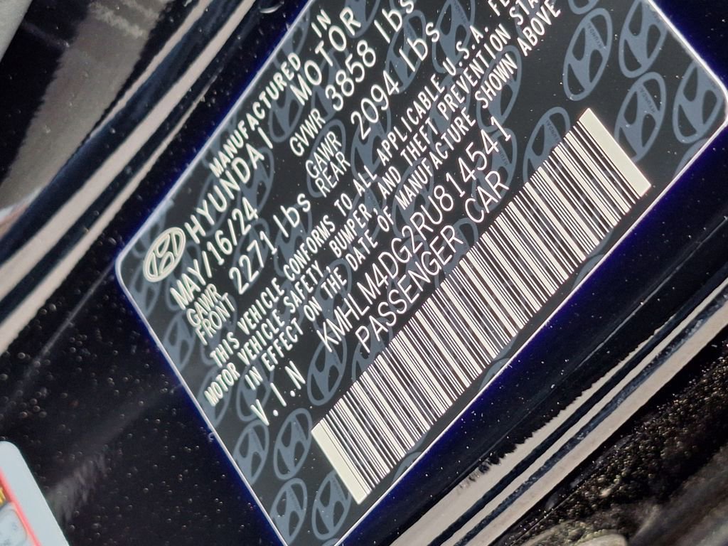 Used 2024 Hyundai Elantra SEL image 30