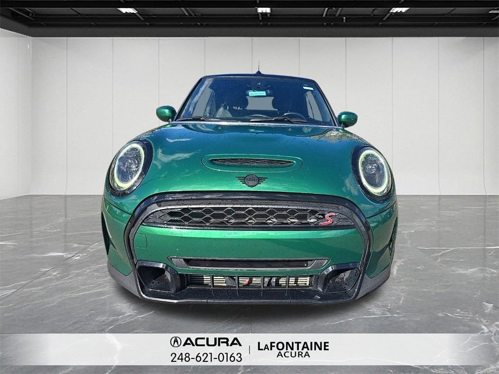 Used 2022 MINI Cooper S w/ Premium Package image 2