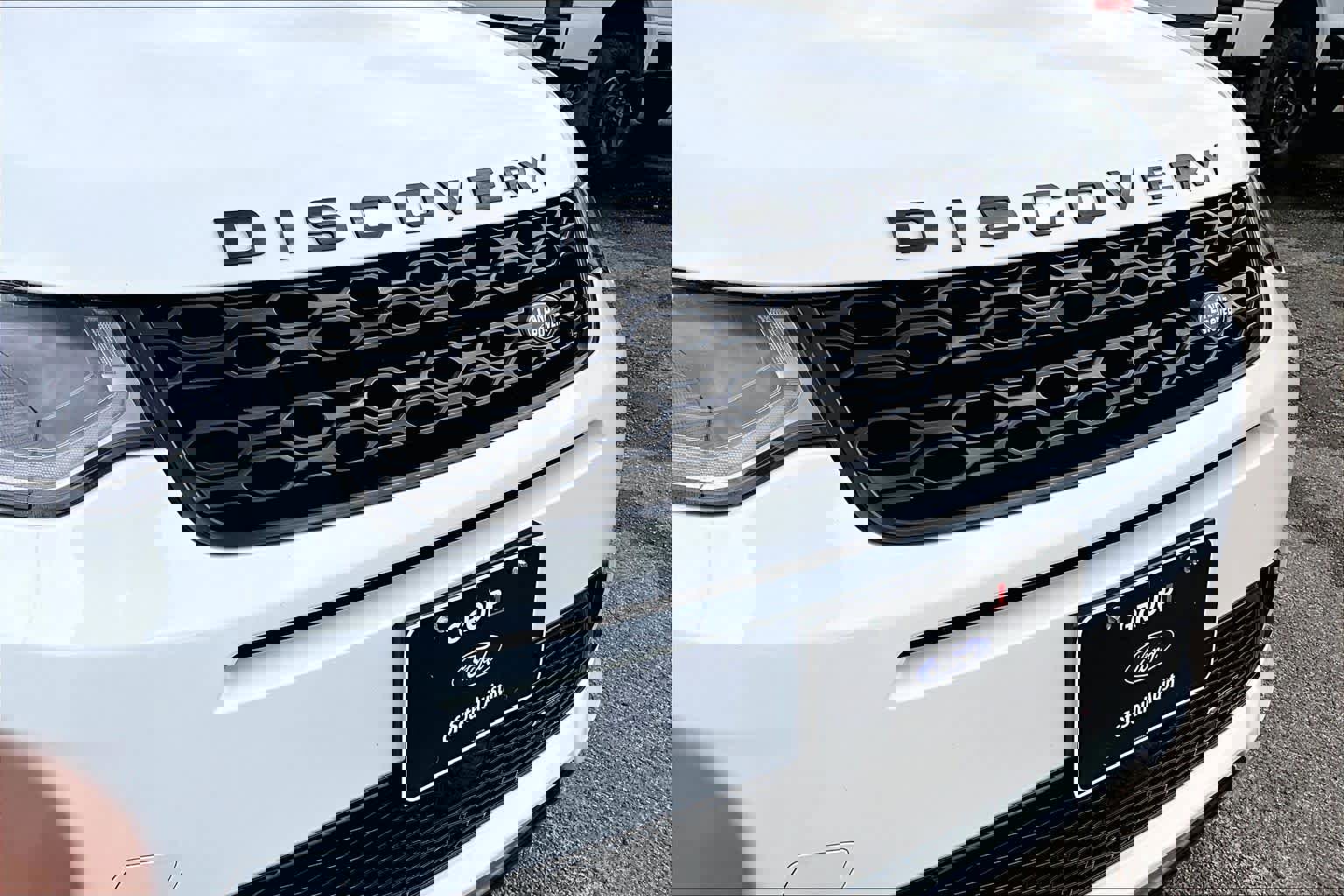 Used 2023 Land Rover Discovery Sport SE R-Dynamic image 30