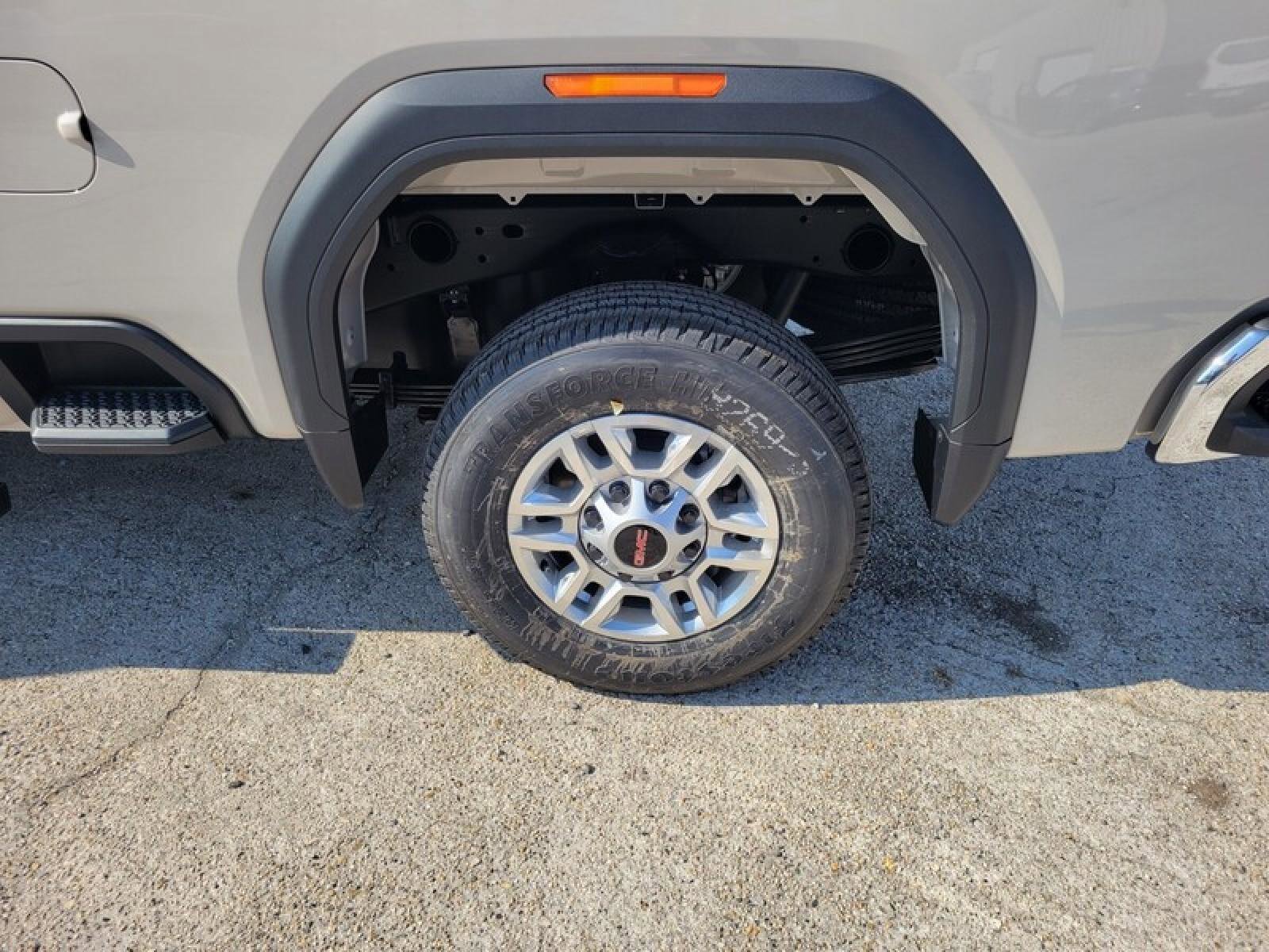 New 2026 GMC Sierra 2500 Pro w/ 1SA Pro Safety Plus Package image 8